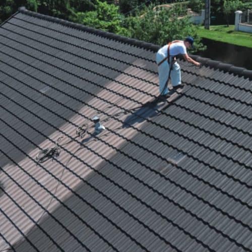 Optimisez l'isolation d'un toit toiture avec la peinture isolante